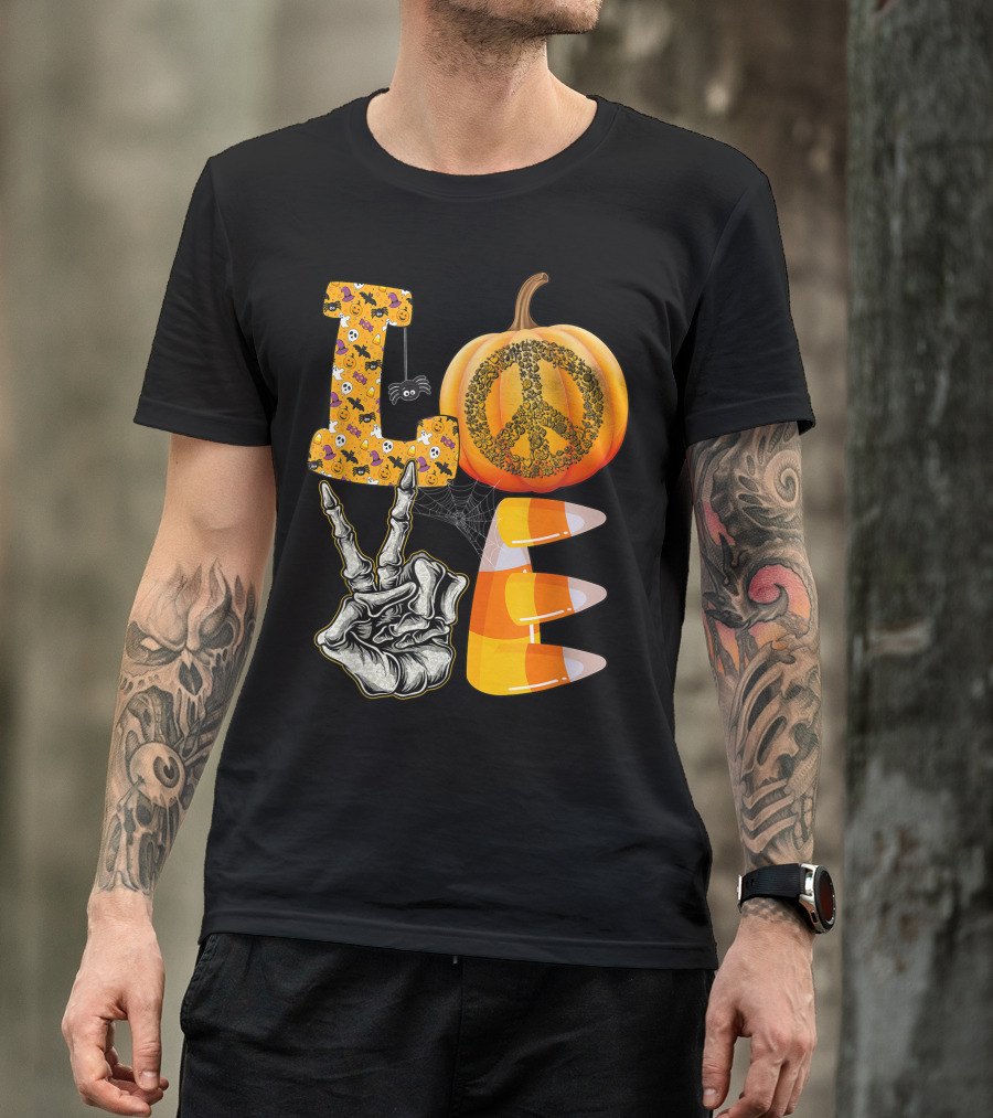 Love Halloween Pumpkin Peace Candy Corn V Sign T-Shirt