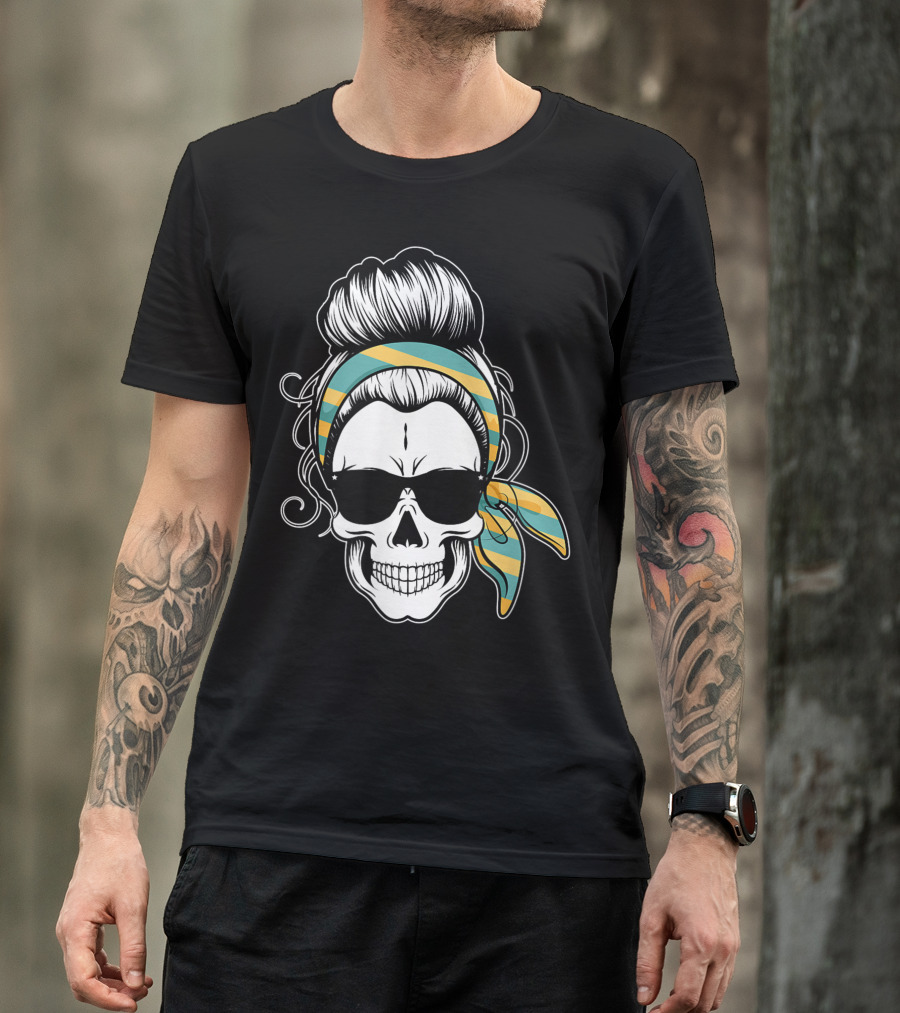 Messy Bun Skull Bandana Sunglasses T-Shirt