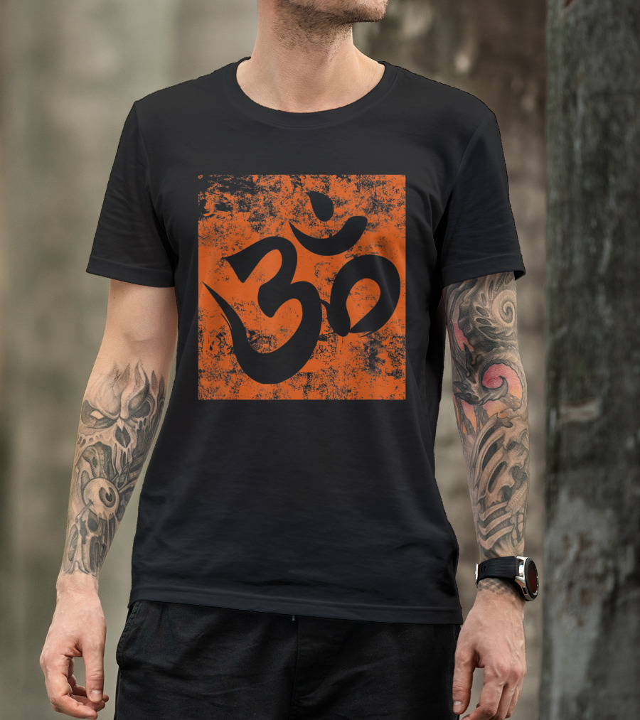 Modern Calligraphy Aum Isha Hindu Yoga Om Symbol Hipster T-Shirt
