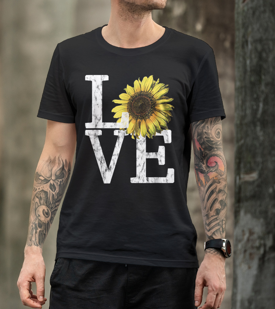 Vintage Hippie Sunflower Love Flower Nurse T-Shirt