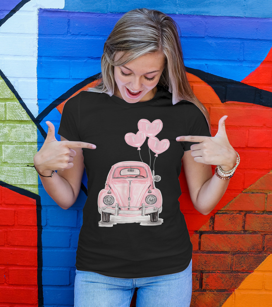 Pink Beetle Buggy With Heart Balloons For Hippie Auto Lovers T-Shirt