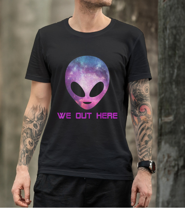 Trippy Alien Head We Out Here Ufo Galaxy Print T-Shirt
