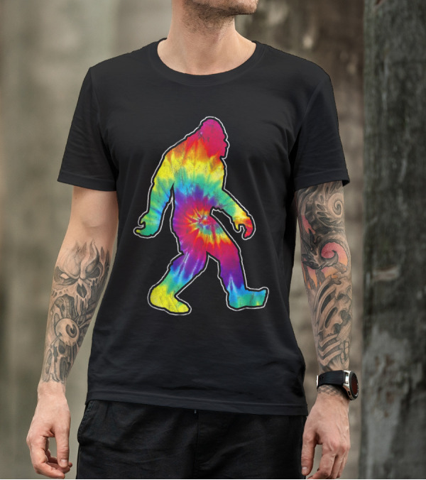 Vintage 60s Hippie Bigfoot Tie Dye Rainbow T-Shirt
