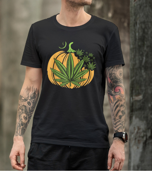 Pumpkin Marijuana Leaf Stoner Fall Veggie Cool T-Shirt