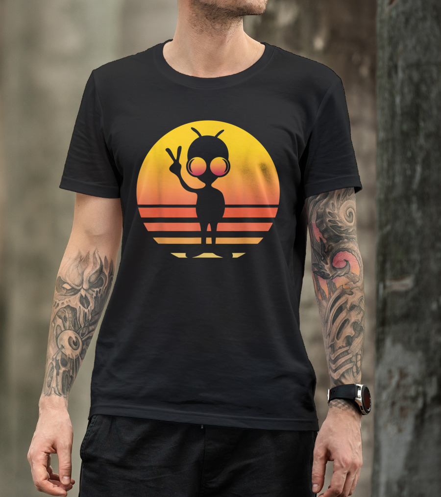 Distressed Vintage Sunset Peace Alien T-Shirt