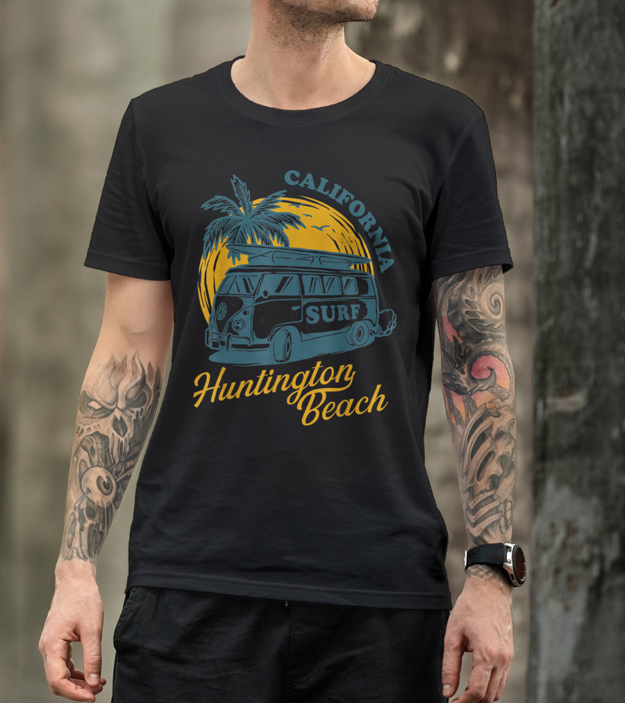 California Huntington Beach Surf Hippie Van Surfing T-Shirt