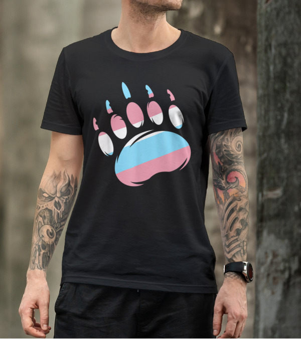 Bear Paw Transgender Mom Trans Pride Flag T-Shirt