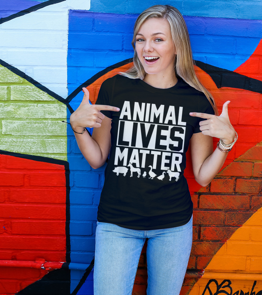 Animal Lives Matter Vegetarian Horse Duck Pig Cow Goose Chicken T-Shirt