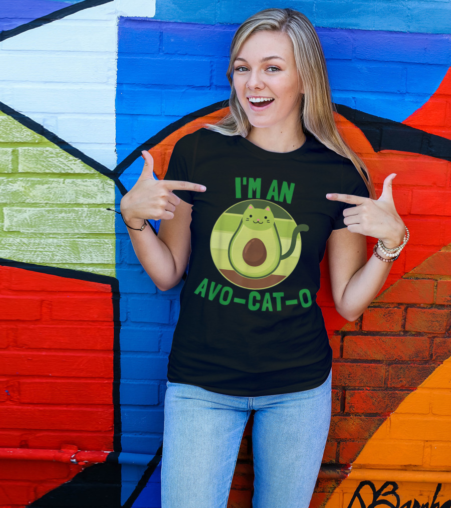 I'm An Avo-Cat-O Cute Avocado Cat Cat Lover Vegan Vegetarian T-Shirt