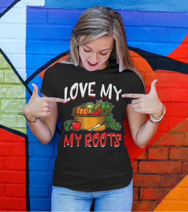LOVE MY ROOTS Basket Vegetables Pumpkin Corn Carrot T-Shirt