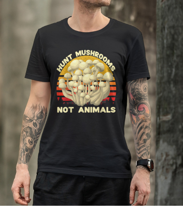 Hunt Mushrooms Not Animals Retro Sunset Vintage Mushroom T-Shirt