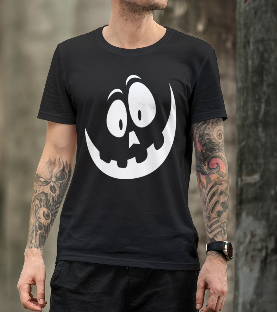 Smiling Pumpkin Face Halloween White Black Scary Fun T-Shirt