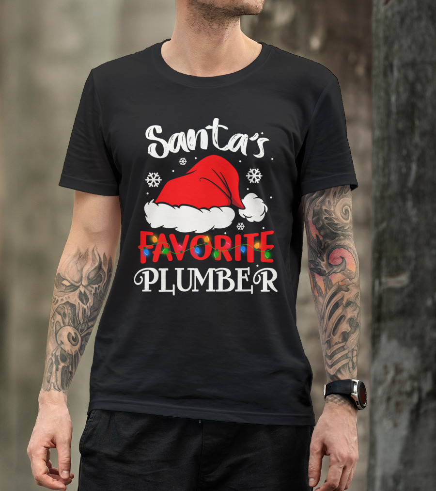 Santa's Favorite Plumber Christmas Hat Snowflakes Lights T-Shirt