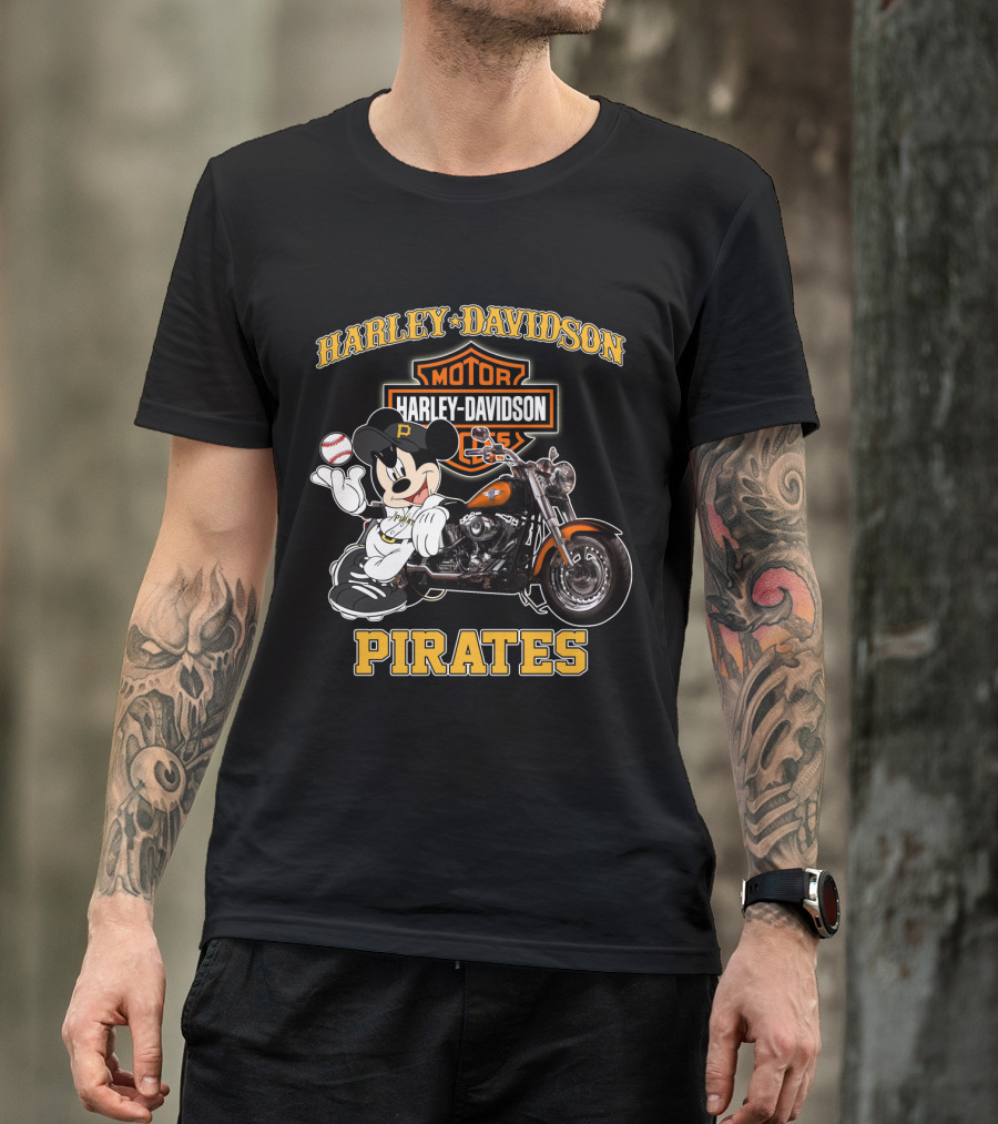Harley Davidson Motor Cycles Pirates T-Shirt