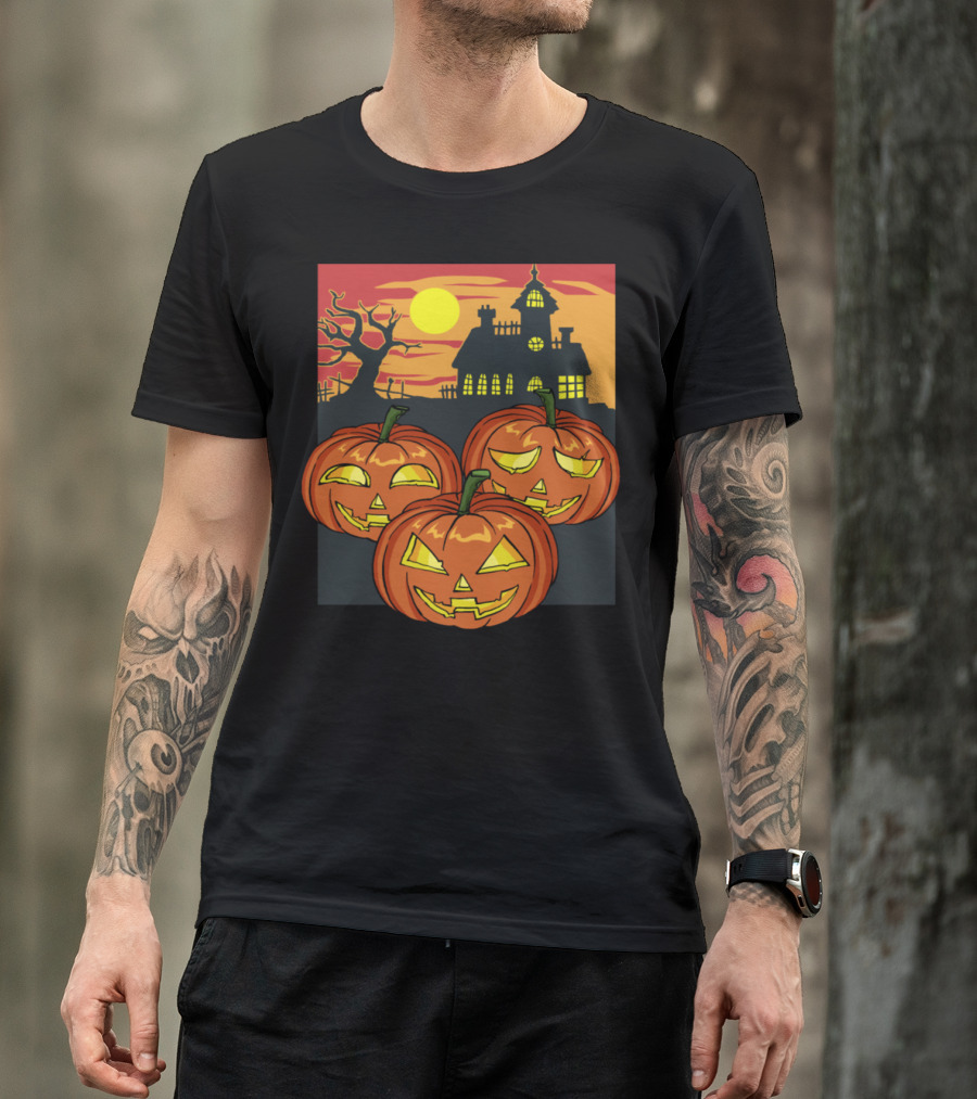 Halloween Pumpkin Faces Spooky Haunted House Night Scene T-Shirt