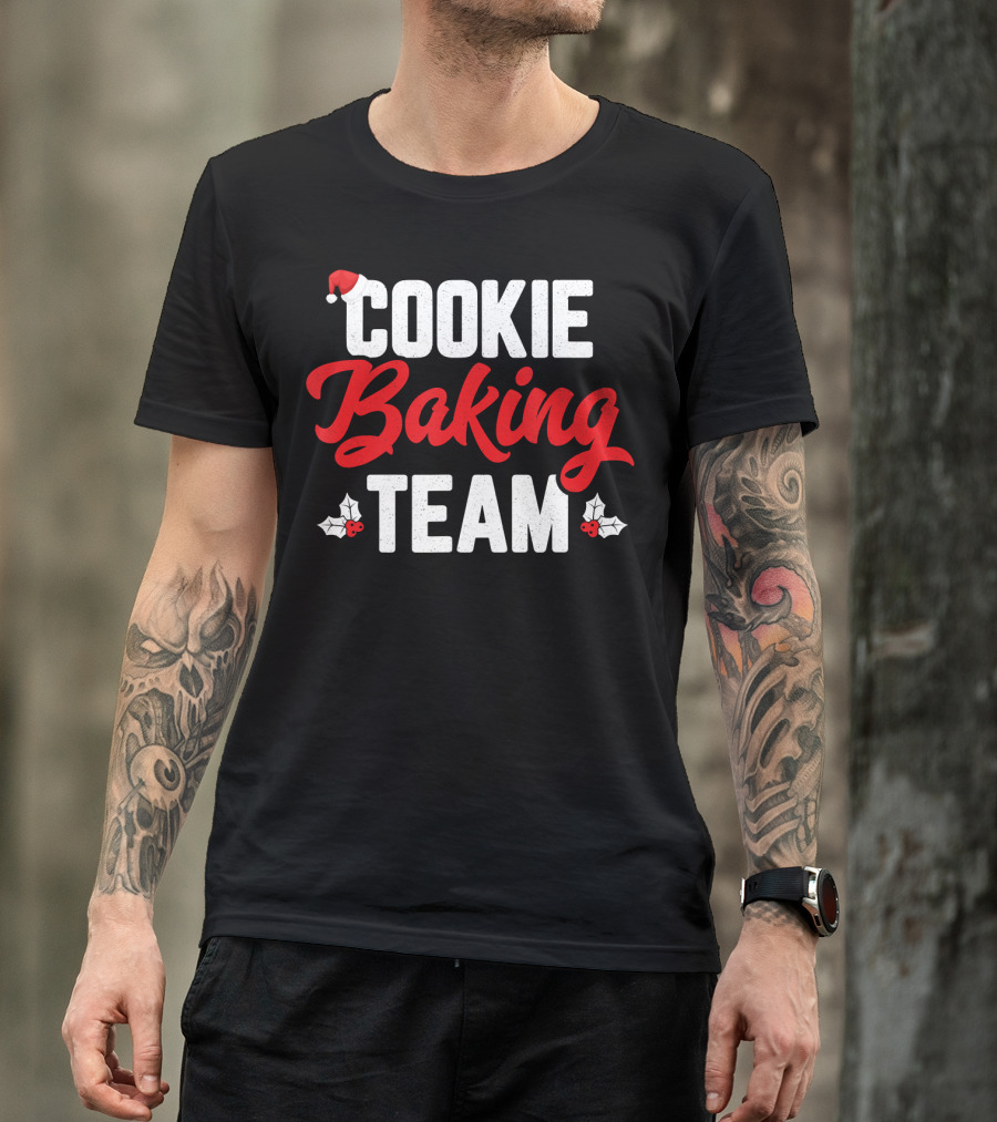 Cookie Baking Team Santa Hat Holly Christmas T-Shirt