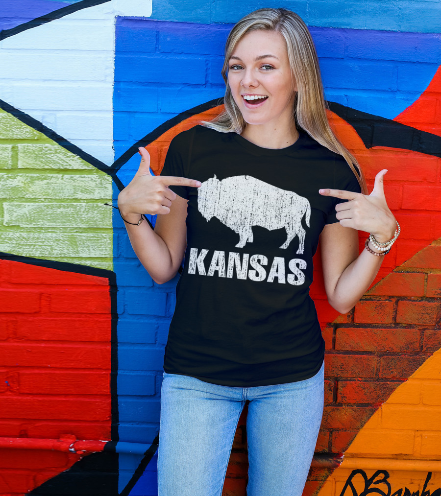 Distressed Kansas State Buffalo T-Shirt