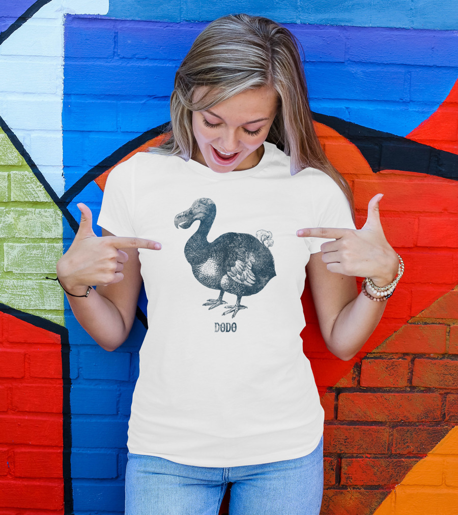 Dodo Bird Classic Illustration With Text T-Shirt