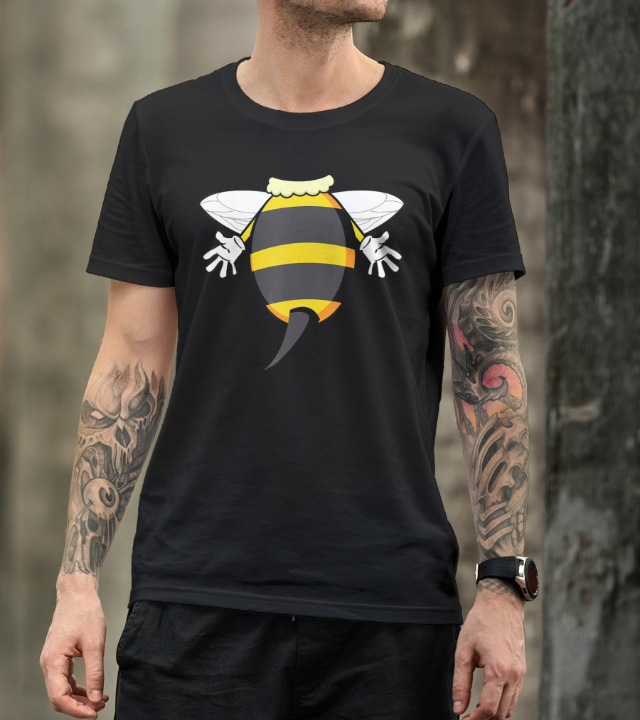 Funny Bee Costume Buzzing Honeybee Look T-Shirt