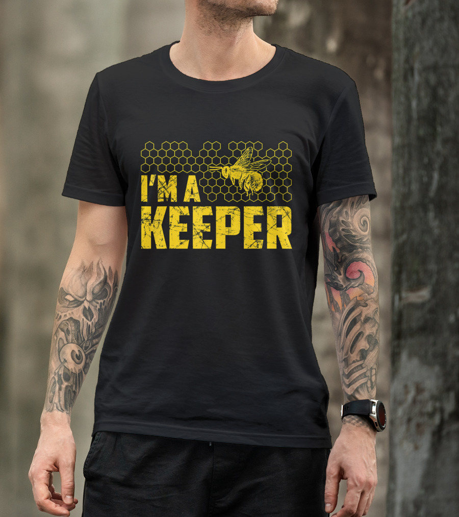 I'm A Keeper Beekeeping Honeycomb Bee T-Shirt