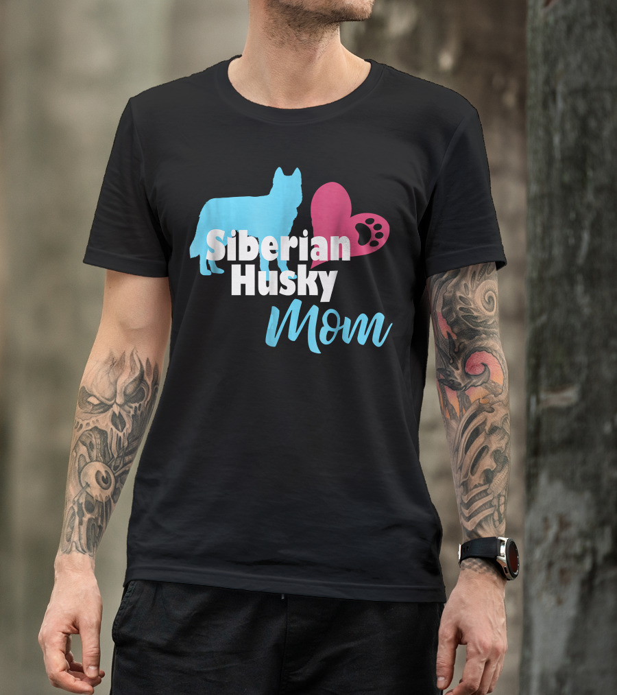 Siberian Husky Mom Love Paw Prints T-Shirt