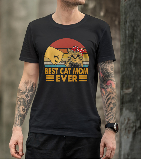Best Cat Mom Ever Vintage Be Fist Bump Cat With Bow Retro Stripes T-Shirt