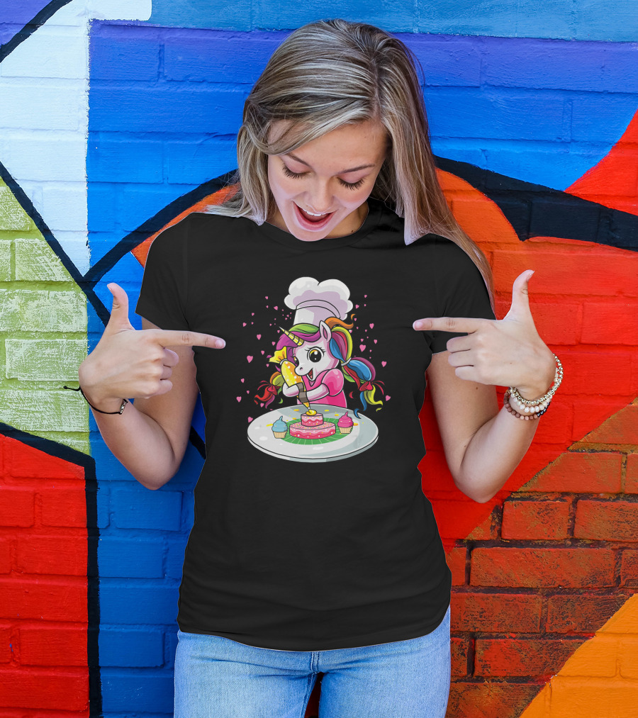 Unicorn Chef Decorating Colorful Cupcakes And Cake T-Shirt