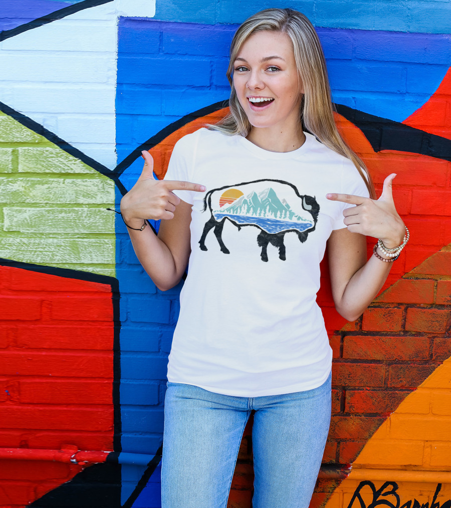 Vintage National Park Landscape Bison Mountain Sunset T-Shirt
