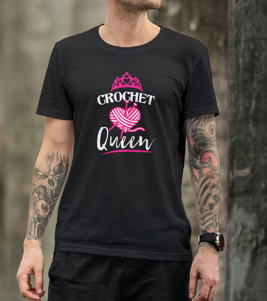Crochet Queen Yarn Heart Tiara Fun T-Shirt