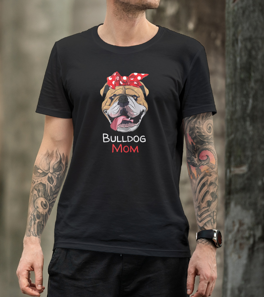 Bulldog Mom Funny English Bulldog With Red Polka Dot Bow T-Shirt