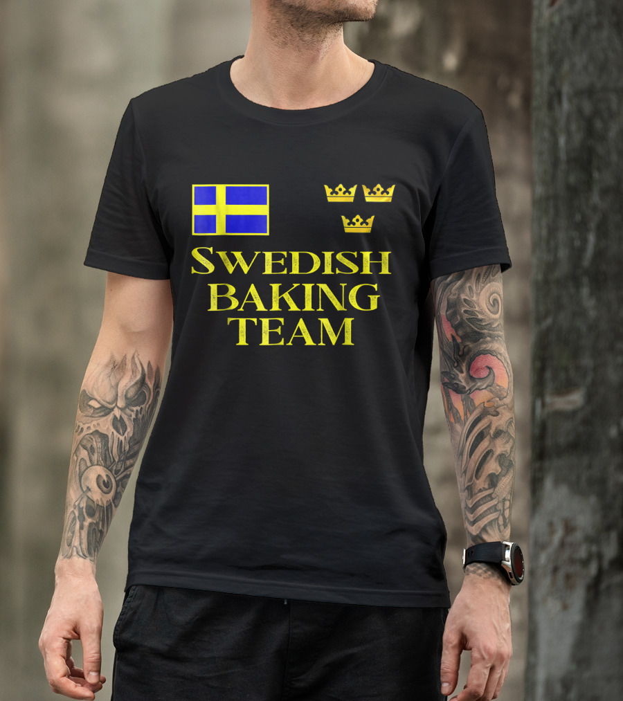 Swedish Baking Team Christmas Cookies Swedish Flag And Three Crowns T-Shirt