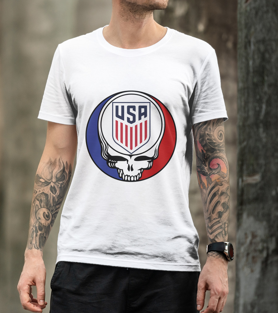 USA Soccer Grateful Dead Skull Logo Red Blue Badge T-Shirt