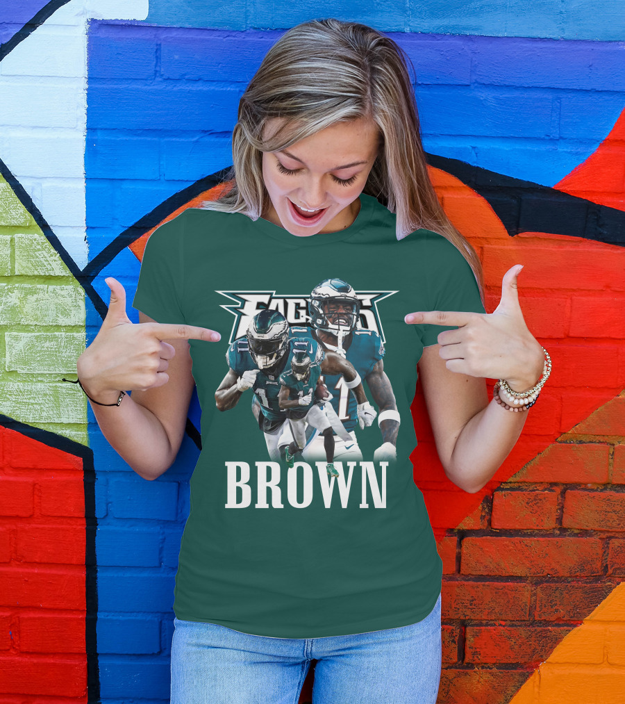 Philadelphia Eagles AJB11 Football Action Collage T-Shirt