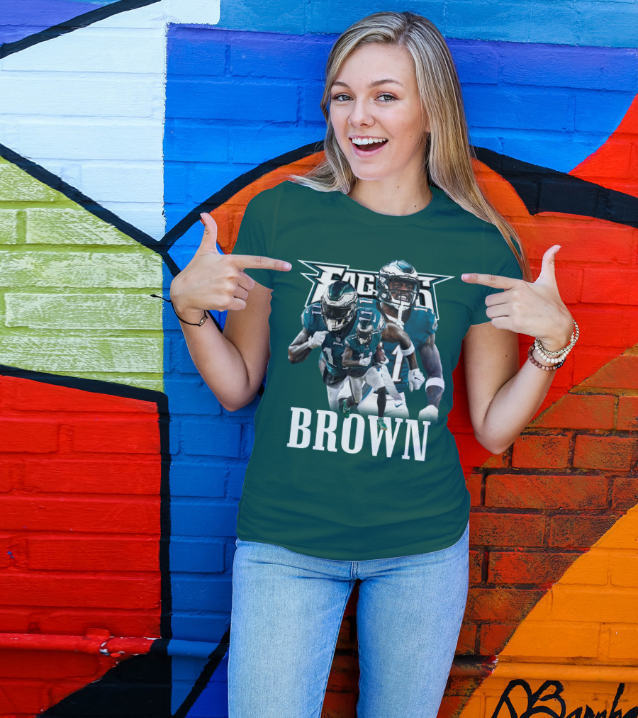 Philadelphia Eagles AJB11 Football Action Collage T-Shirt