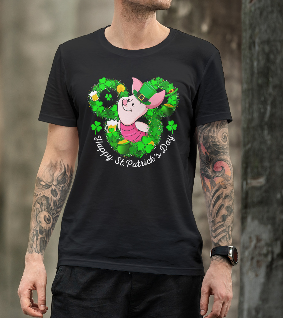 Happy St. Patrick's Day Piglet Shamrocks And Beer T-Shirt