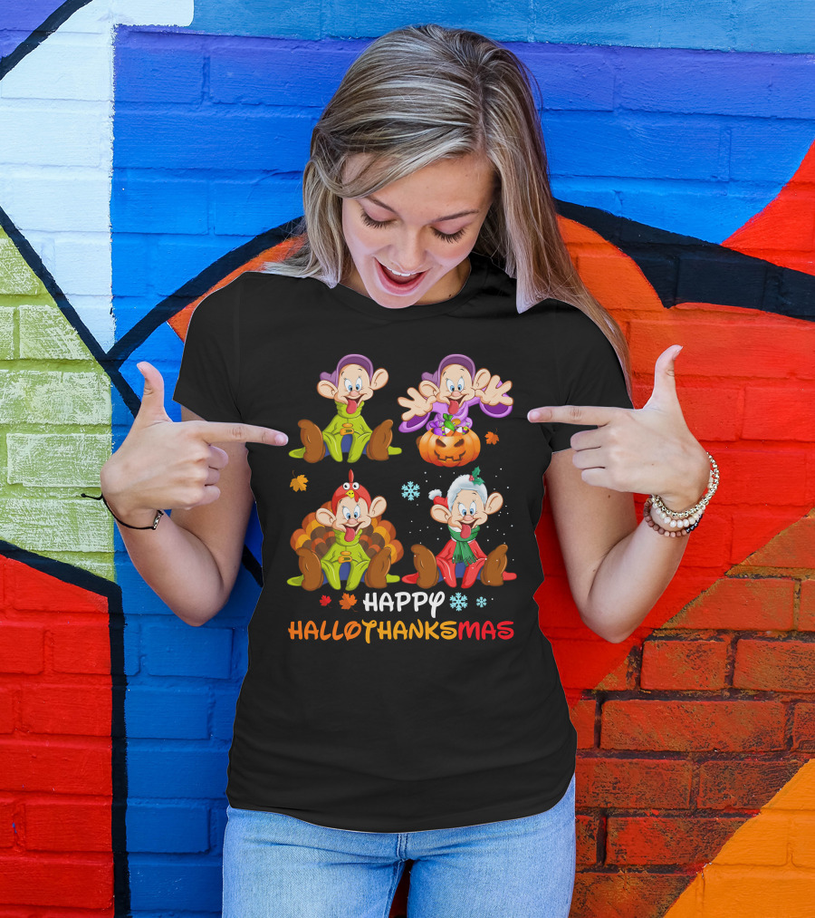 Happy Hallothanksmas Dopey Snow White Dwarfs Pumpkin Turkey Santa Hat T-Shirt