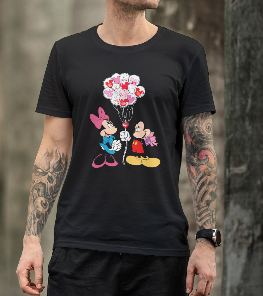 Mickey & Minnie Love Balloons Xo Kiss Me T-Shirt