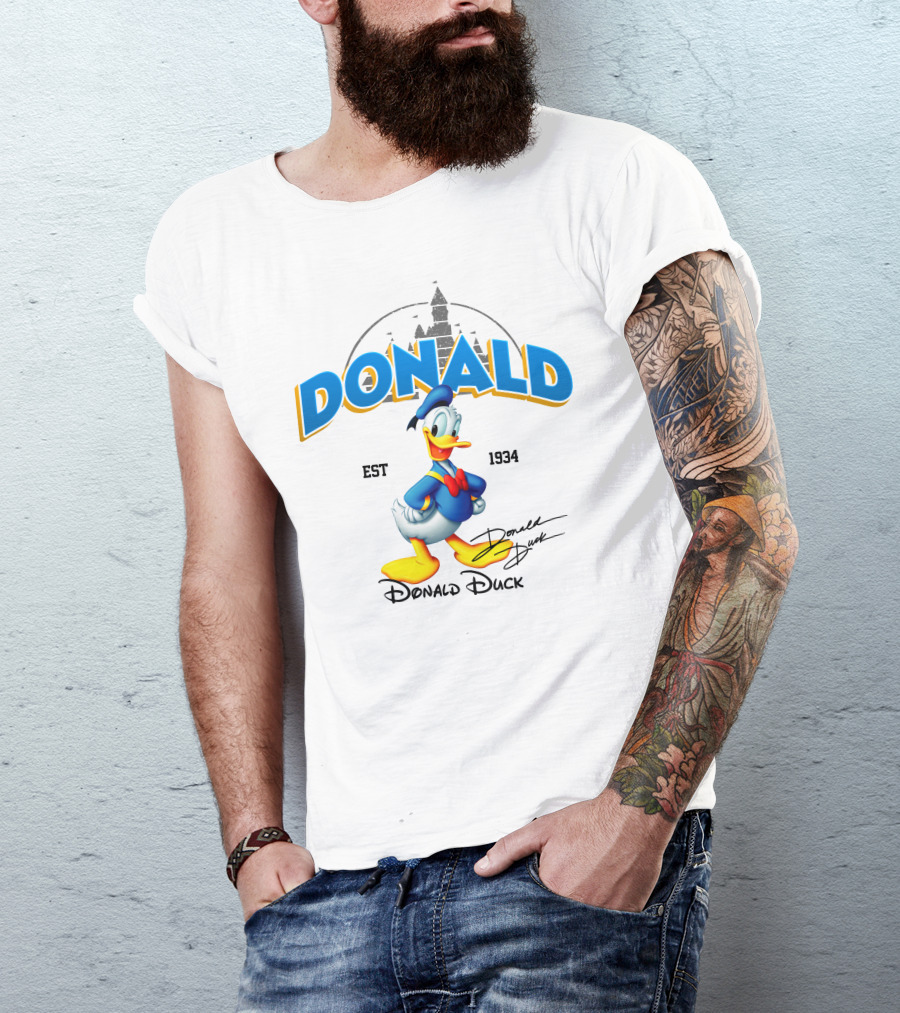 Donald Duck Est 1934 Signature Disney Castle T-Shirt