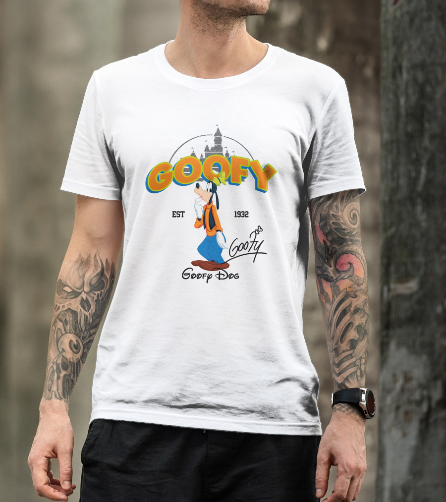 Goofy Est 1932 Disney Goofy Dog Castle Backdrop T-Shirt