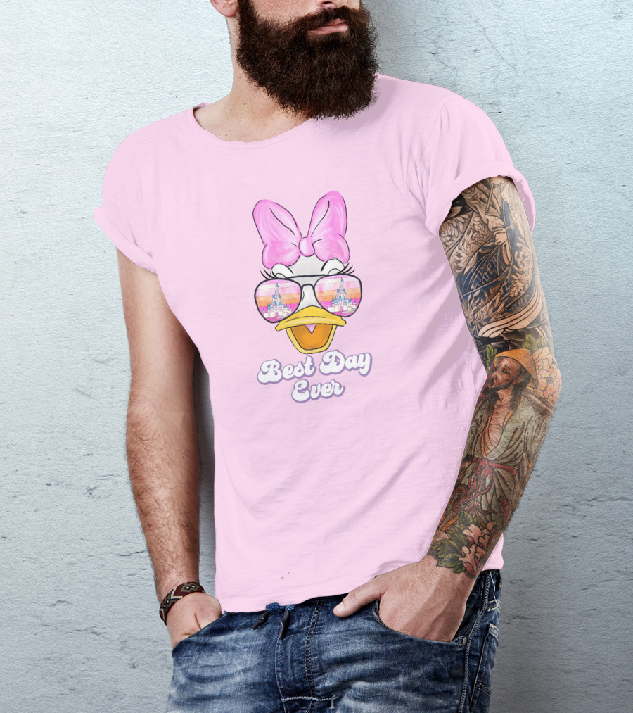 Best Day Ever Daisy Duck Disney Castle Reflection T-Shirt
