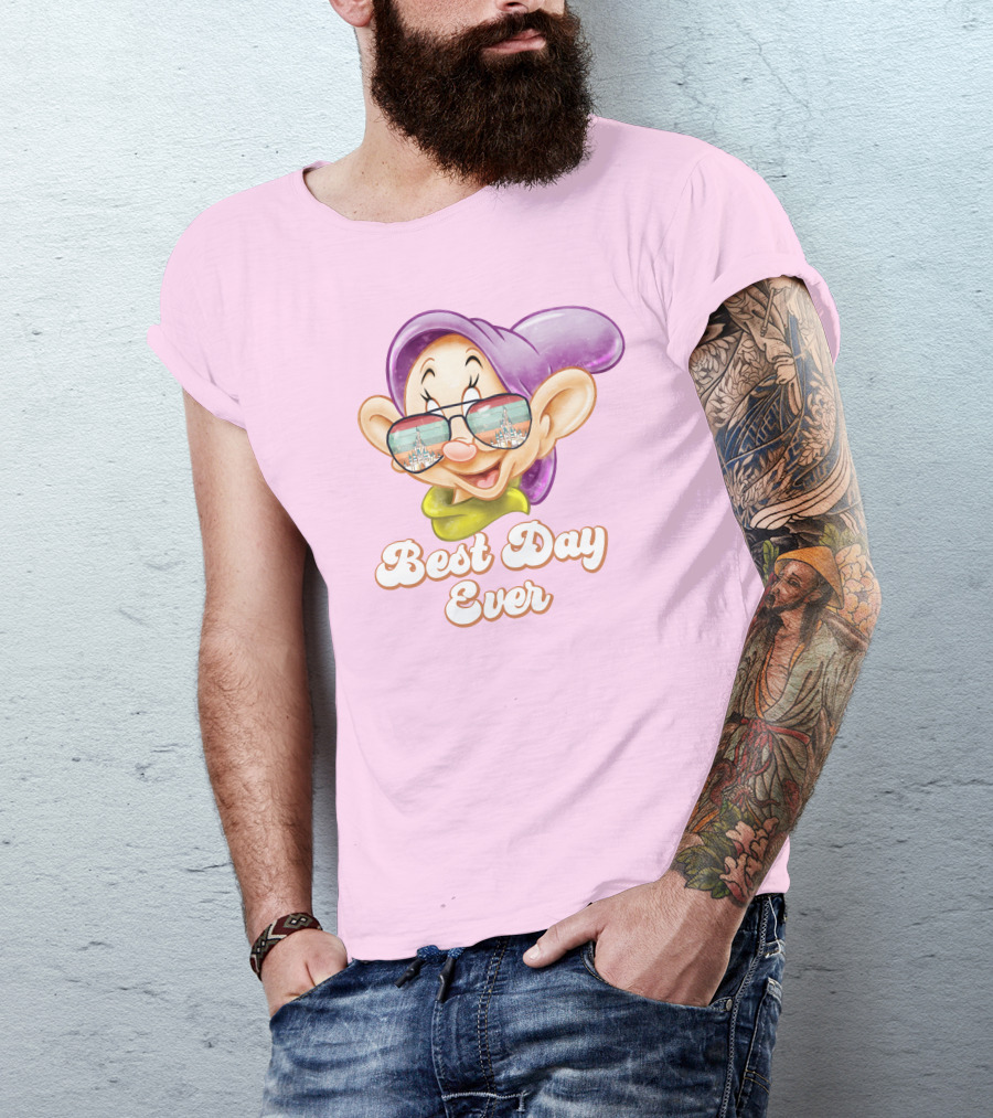 Best Day Ever Dopey Sunglasses Castle T-Shirt
