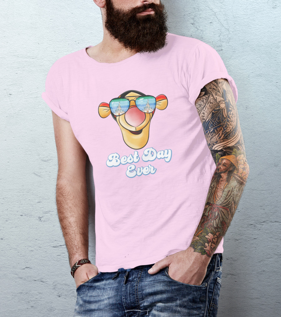 Tigger Best Day Ever Disney Castle Sunglasses T-Shirt