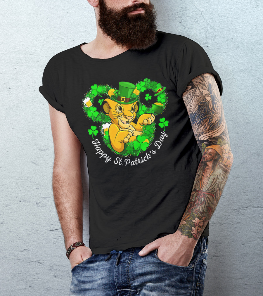 Simba Happy St. Patrick's Day With Shamrock And Green Hat T-Shirt
