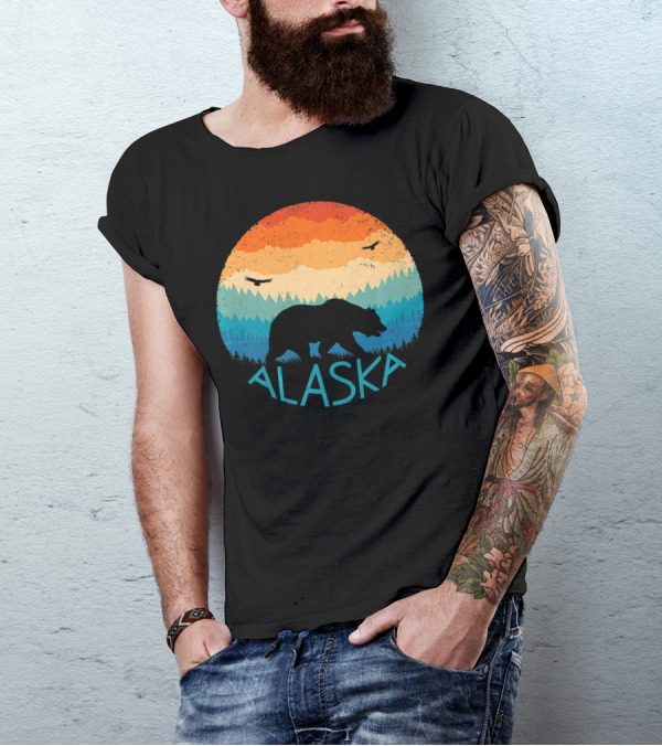Alaska Retro Bear Silhouette With Colorful Mountain Sunset T-Shirt