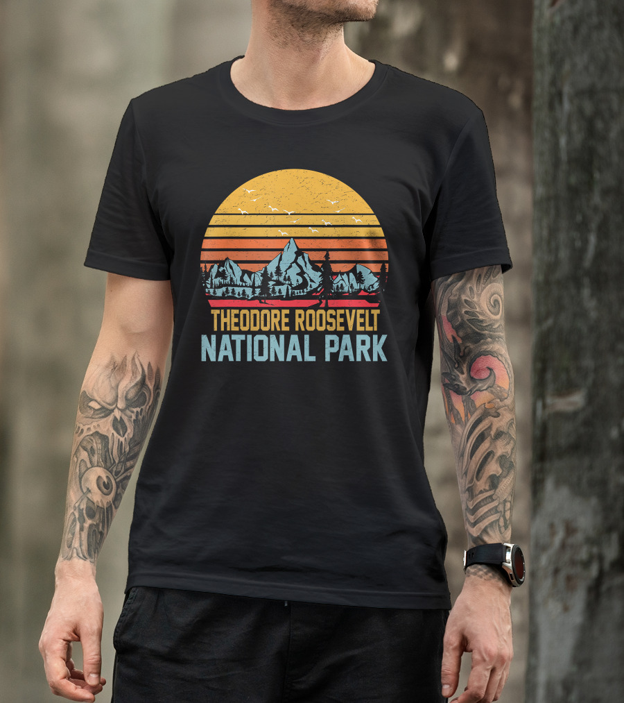 Theodore Roosevelt National Park Camping Hiking Adventure Vintage Sunset Scene T-Shirt
