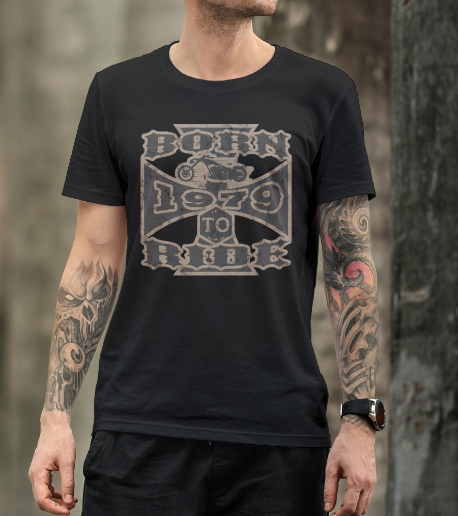 Born To Ride Motorcycle Biker 1979 Vintage Iron Cross T-Shirt