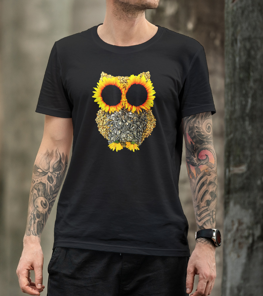 Hippie Owl Sunflower Eyes Retro Fun T-Shirt