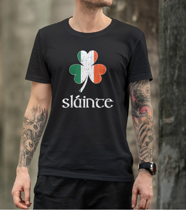 Irish Slainte Vintage St Patrick Shamrock Flag T-Shirt
