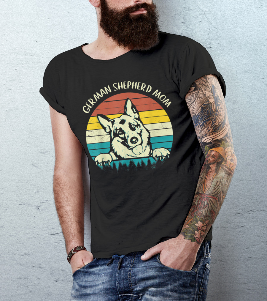 German Shepherd Mom Retro Sunset T-Shirt