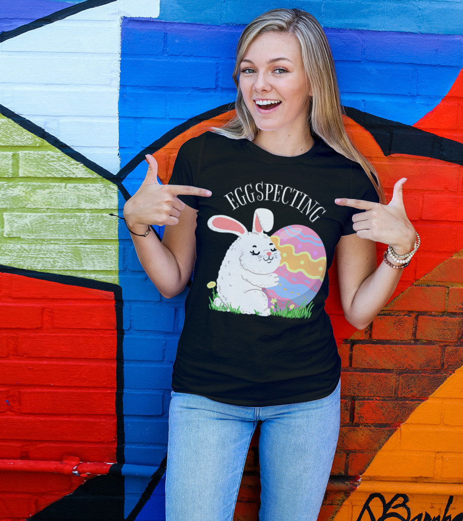 Eggspecting Easter Bunny Hugging Colorful Egg Pregnancy Announcement T-Shirt